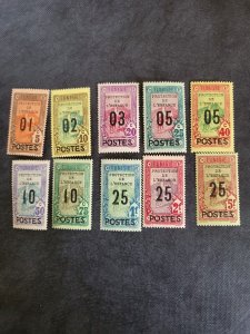 Stamps Tunisia Scott B37-46 hinged