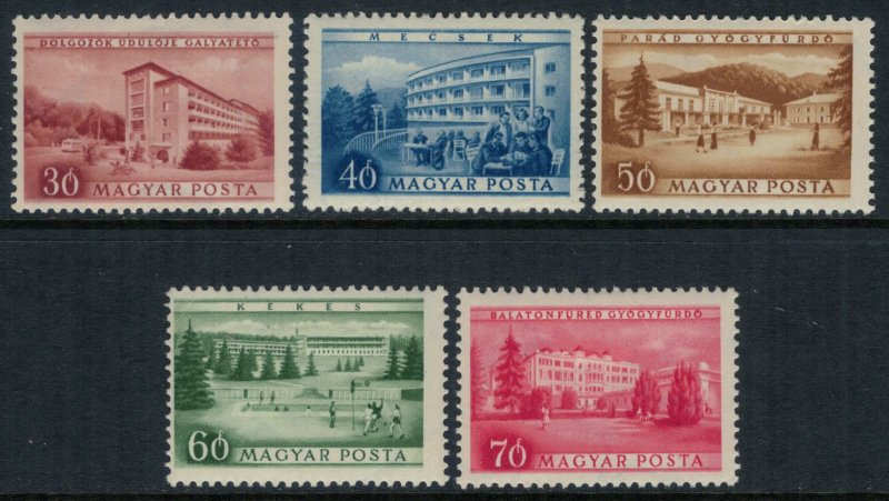 Hungary #1036-40*  CV $2.50