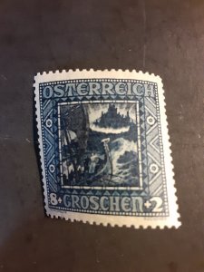 #Austria #B72              MH