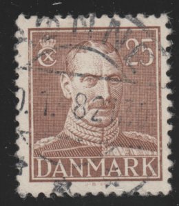 Denmark 283 King Christian X 1943
