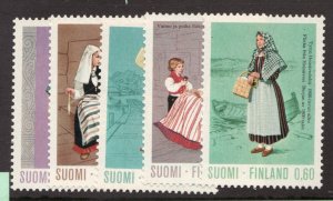 1973 - #533-37 Finland Stamp Set of Classical Regional Dresses - MNH cv $12.50