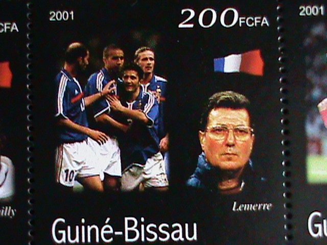 ​GUINEA BISSAU-2001-WORLD SOCCER CHAMPIONSHIPS-FRANCE MNH SHEET VERY FINE