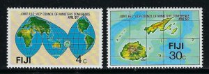 Fiji 374-75 MNH 1977 Maps (fe2012)