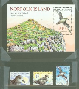 Norfolk Island #679-682  Single (Complete Set) (Fauna)