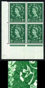 S26i 1 1/2d Green Edward Wmk U/M Corner Marginal Block 4 Butterfly Flaw