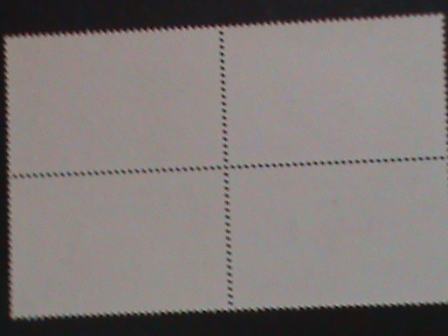 ​TRINIDAD & TOBAGO1980 SC#323 ROYAL TRAIN LOCOMOTIVE -MNH-BLOCK VERY FINE