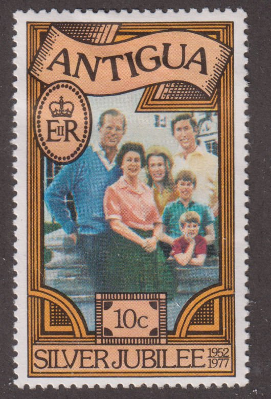 Antigua 459 Royal Family 1977