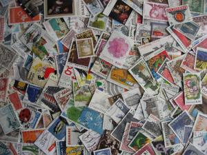 Denmark 200 different mostly commemoratives with modern and better values!