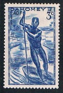 Dahomey 114 MLH Man poling canoe (BP0992)