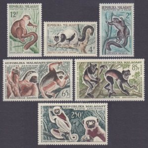 1961 Malagasy Republic 467-472 Fauna - Monkeys 17,00 €