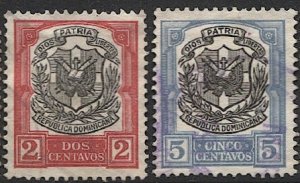 DOMINICAN REPUBLIC 1911-13  Sc 180-81  Used  - Coat of Arms