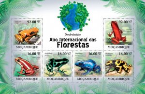 MOZAMBIQUE - 2011 - Poison-Dart Frogs - Perf 6v Sheet - Mint Never Hinged
