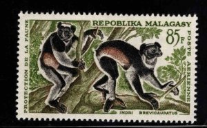 Madagascar Malagasy Scott C68 MH*  Lemur Airmail stamp