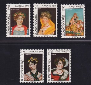 Luxembourg   #B323-B327   MNH   1979  caritas  behind-glass paintings