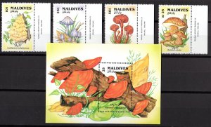 Maldives Islands 1992 MUSHROOMS Set (4) + 1 S/S  MNH