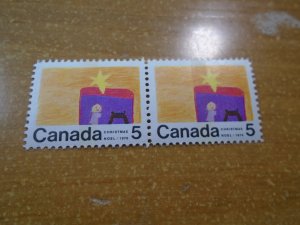 Canada # 521p  Horizontal  identical pair   MNH