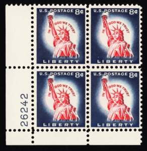 US 1042 MNH F/VF 8 Cent Statue of Liberty Plate Block LL 26242