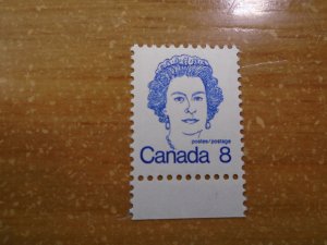 Canada  #  593v  MF/ LF pap  MNH