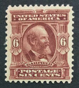 MOMEN: US #305 MINT OG NH #29874