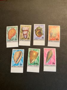 Stamps Maldive Islands 786-92 never hinged