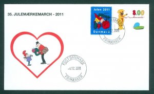 Denmark Cover. 2011 Postman “Christmas Seal Walk # 35.8 Kr. Santa, Eating Apple.