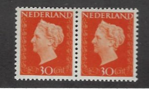 Netherlands SC#295 Pair MNH VF SCV$26.00...Fill a Key Spot(s)!