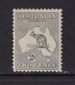 Australia - #38 mint, cat. $ 90.00