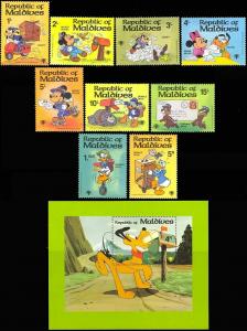 MALDIVES DISNEY IYC SET OF 9 PLUS SOUVENIR SHEET