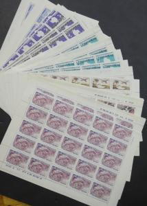 EDW1949SELL : CHILE Very clean grouping of all Cplt sets All VF MNH Cat $1,931.