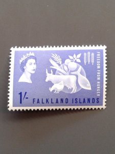 Falkland Islands 146 VF MH. Scott $ 10.50