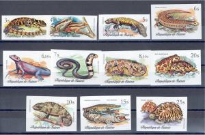 GUINEA, SET REPTILES/AMPHIBIANS IMPERFORATED