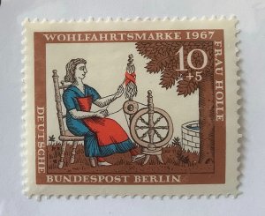 Germany, Berlin 1967 Scott 9NB49 MNH - 10 + 5pf,  Frau Holle