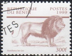 Benin 1117 - Cto - 300fr African Lion (Male) (1999) (cv $1.00)