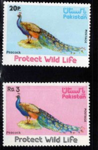 Pakistan Scott 404-405 MNH** Peacock Bird wildlife set