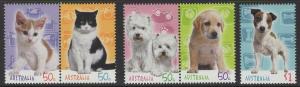 AUSTRALIA SG2439/43 2004 CATS AND DOGS MNH