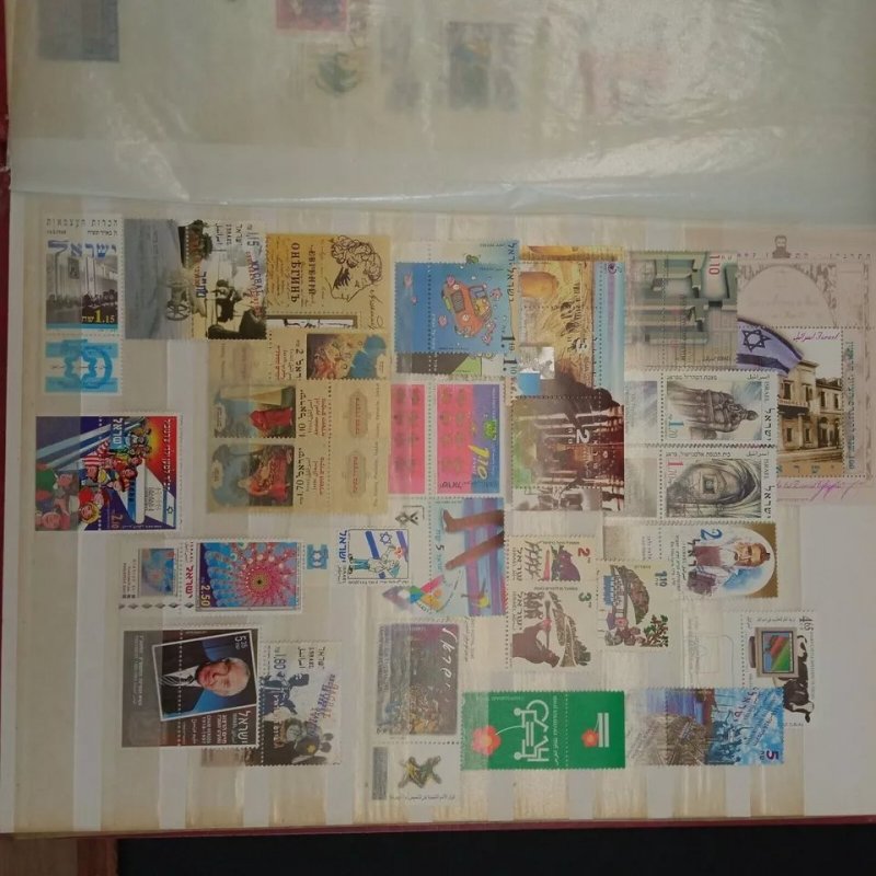 Israel 3 stockbooks full of MNH stamps w/tabs good value