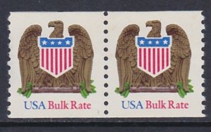 2604 Eagle and Shield Pair MNH