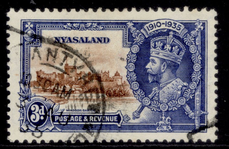 NYASALAND PROTECTORATE GV SG125, 3d brown & deep blue, FINE USED. Cat £22.