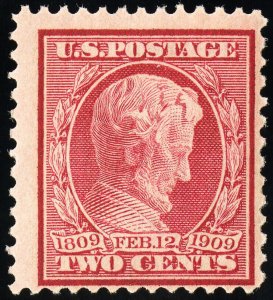 US Stamps # 369 MNH F-VF Scott Value $300.00