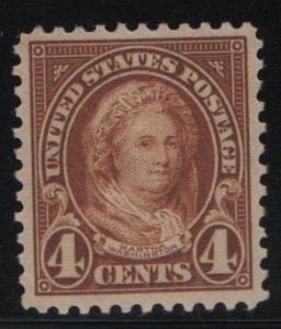 US 556 MINT HINGED  M. WASHINGTON