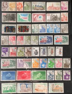FRANCE Mid/Mod Dues Red X BOB M&U Collection(Aprx 700 Stamps( TK389