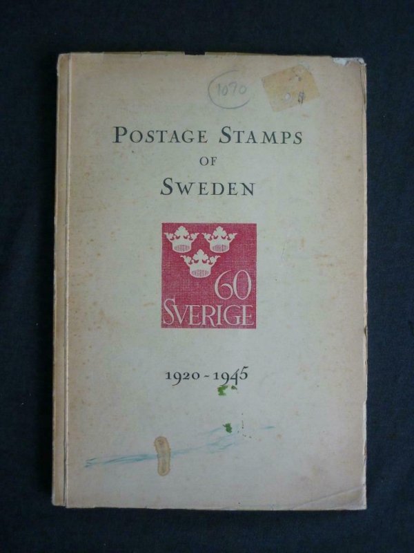 POSTAGE STAMPS OF SWEDEN 1920-1945 by GEORG MENZINSKY