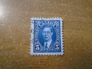 Canada  #  235  VF  used