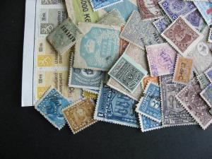 Worldwide revenues unsearched mixture (duplicates,mixed condition) of 100 