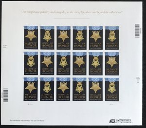 US #4822-23 MNH Sheet of 20 Medals of Honor WWII SCV $22.00