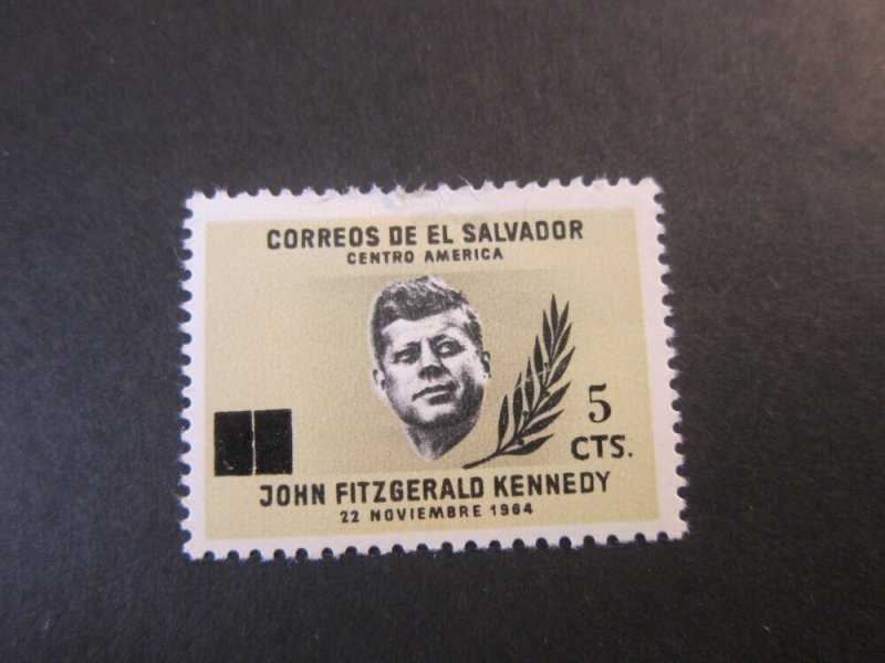 Salvador 1974 Sc 843 MH