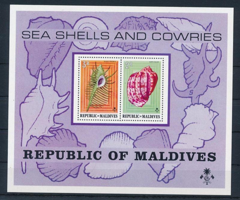 [36720] Maldives 1975 Marine life Seashells Souvenir Sheet MNH