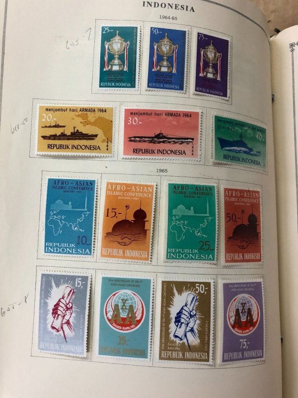 INTERNATIONAL COLLECTION – 1960-1965 ABU DHABI TO KUWAIT – 419201