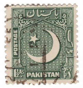 PAKISTAN STAMP 1952 - 53 SCOTT # 48. USED. # 5