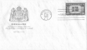 1943 FDC, #920, 5c Overrun Country - Denmark, House of Farnam, machine cancel